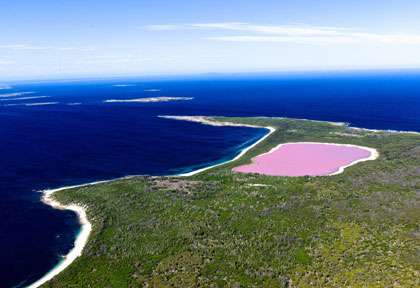 Lake Hillier